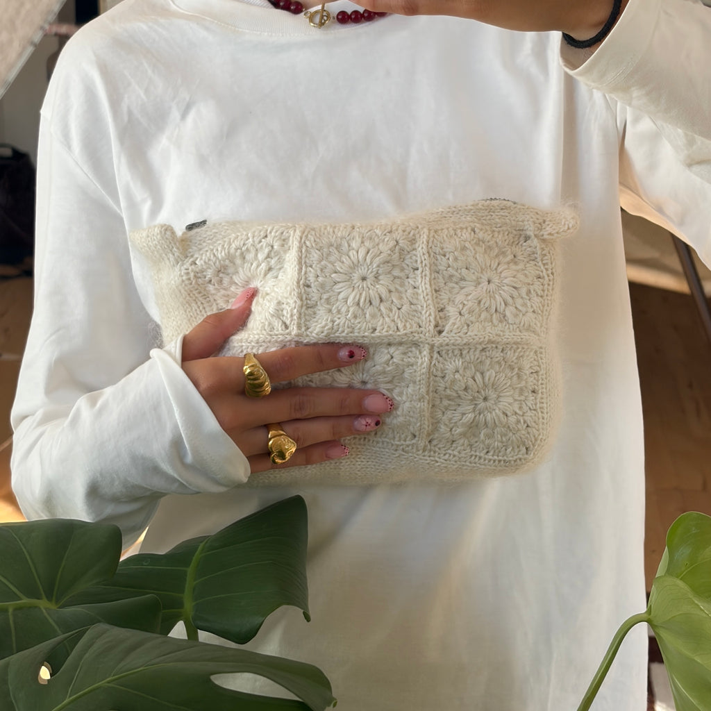Clara Clutch - English Pattern