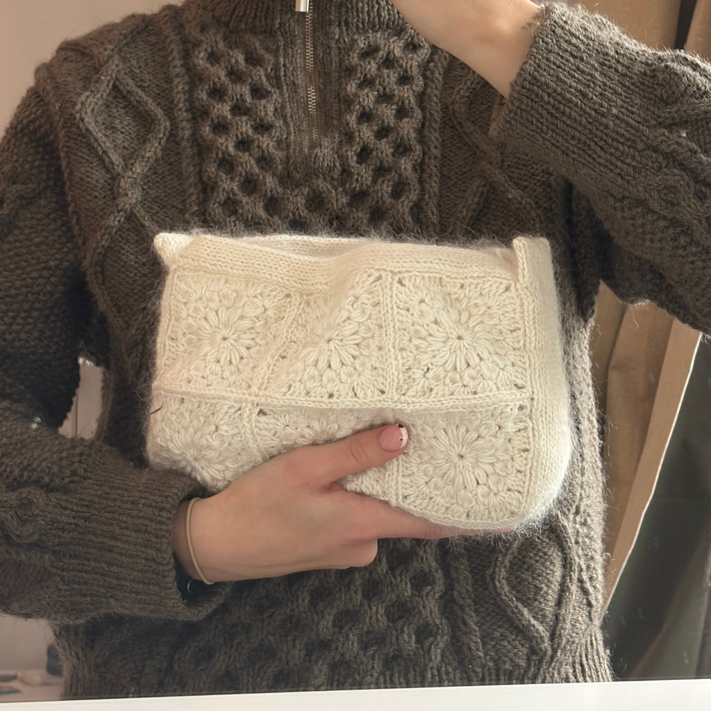 Clara Clutch - English Pattern